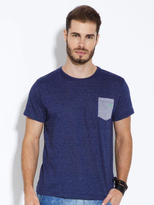 T-shirt malha botonê com bolso malha jeans 