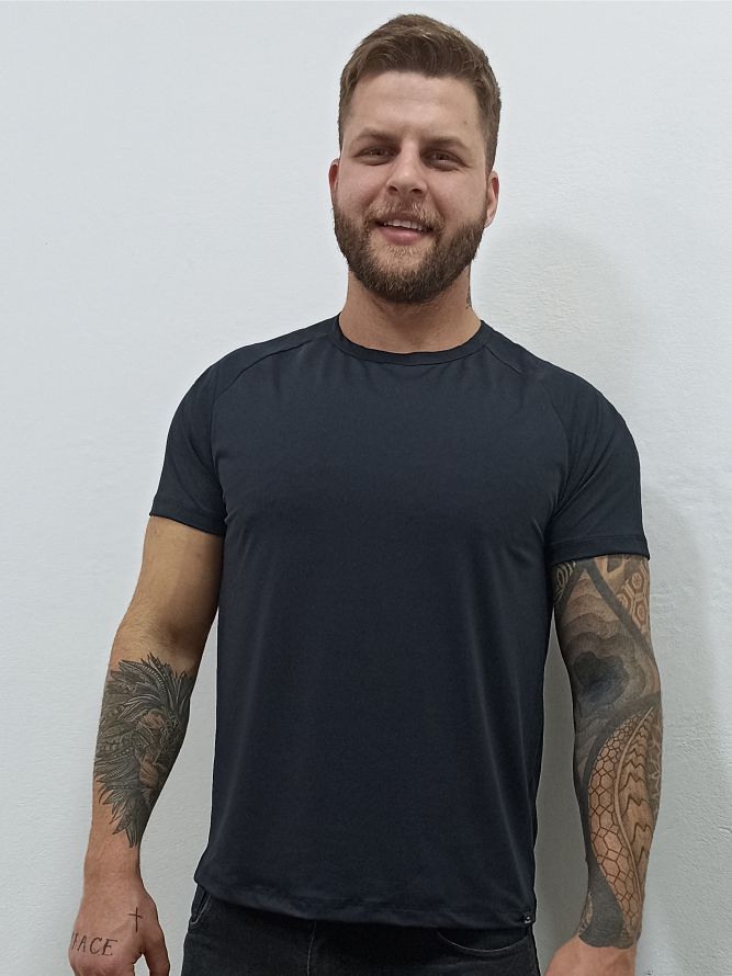 Camiseta Dry Masculina Basic 